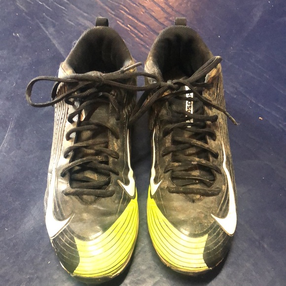 Nike Vapor Keystone 2 Low Fastflex Neon green baseball cleats - Picture 2 of 5